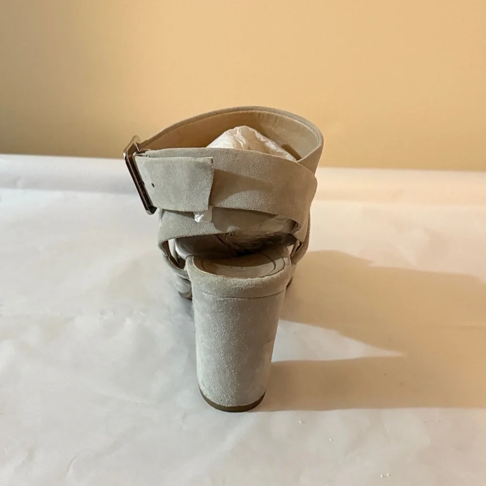 Vionic Taupe Strappy Heels - Picture 10 of 15